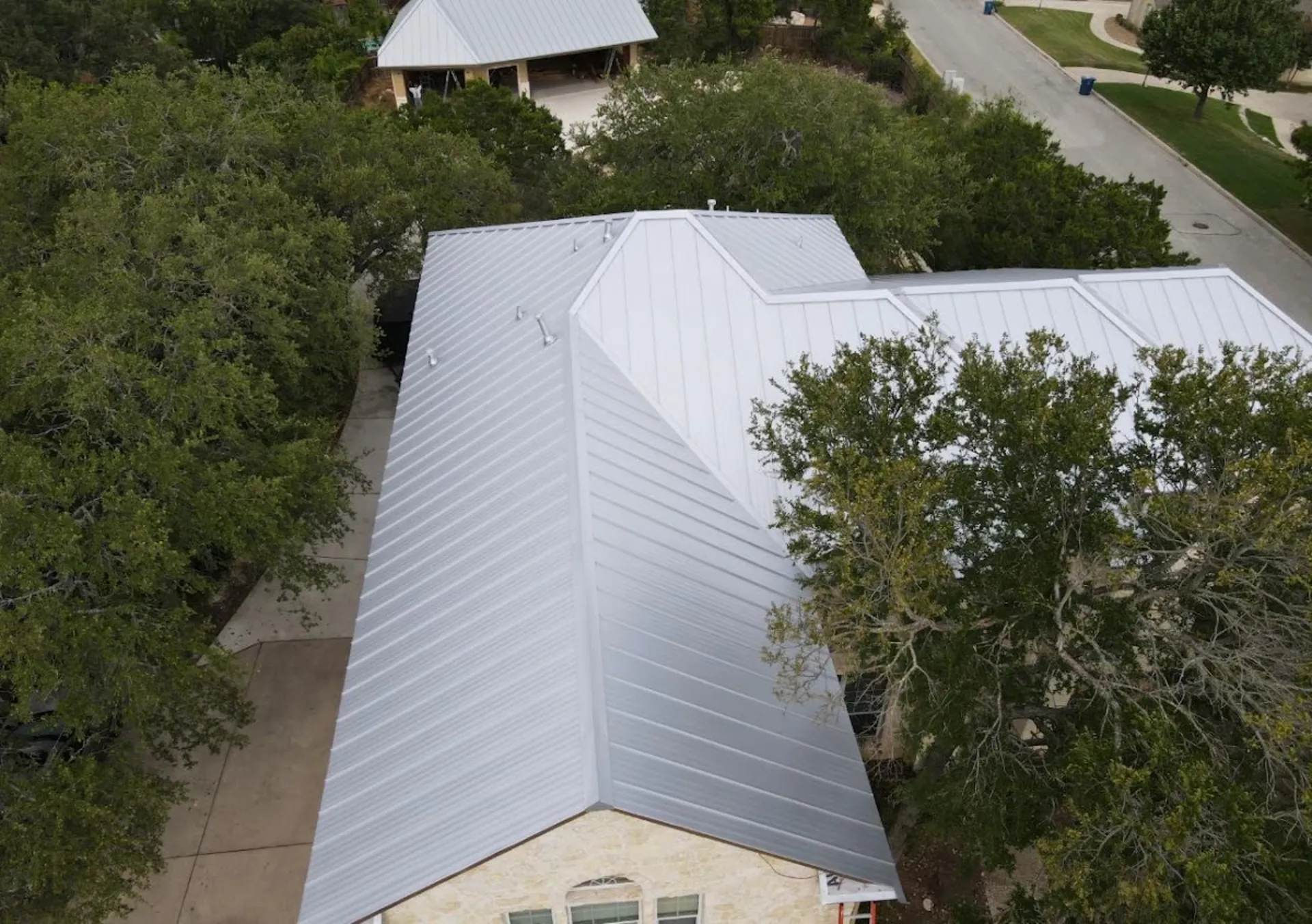 Metal Roof Coating in Deer Park, TX